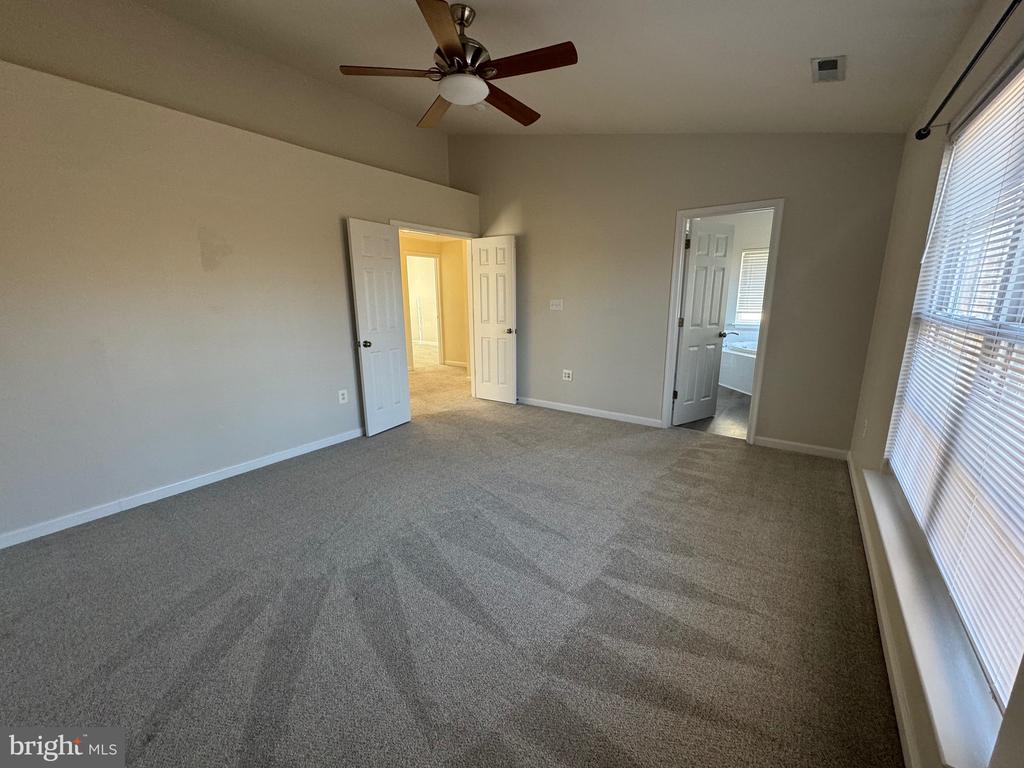 6485 ASHBY GROVE LOOP