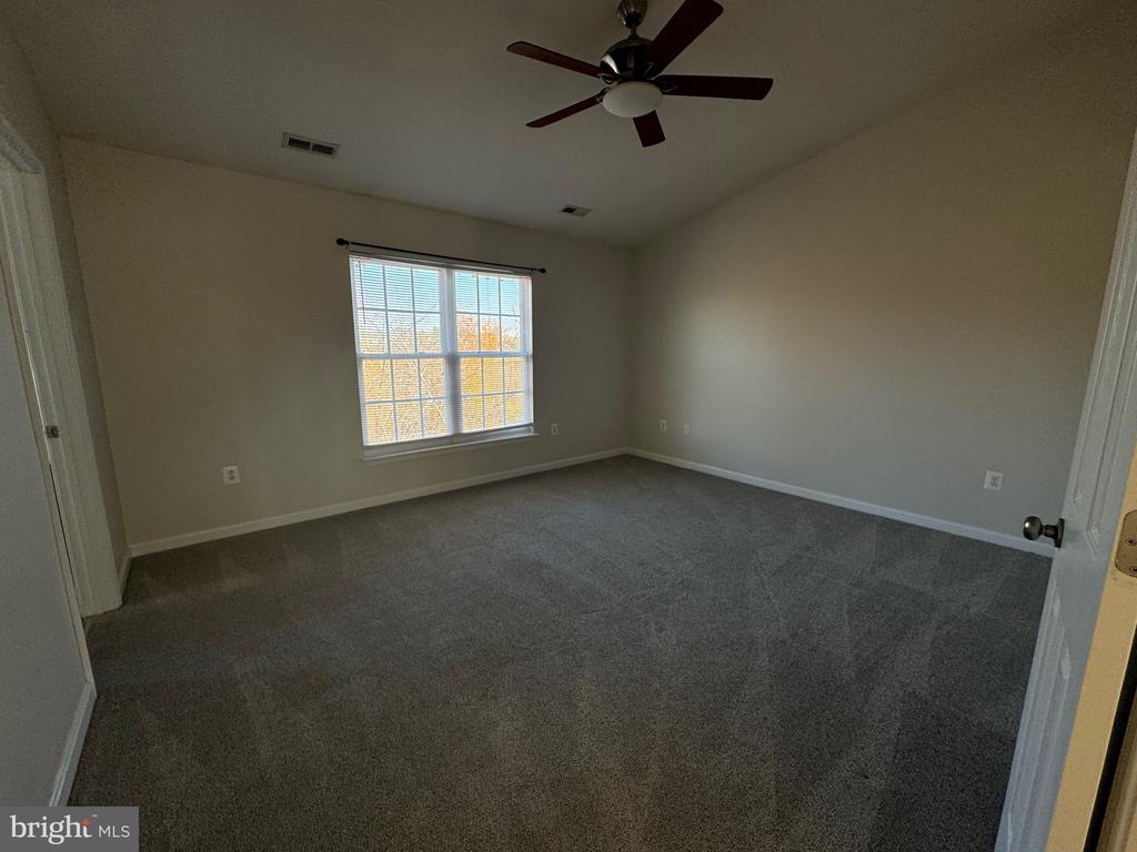 6485 ASHBY GROVE LOOP