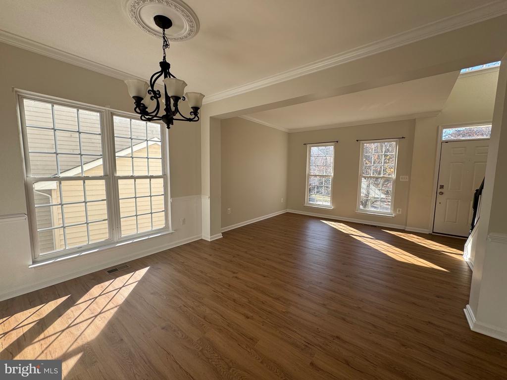 6485 ASHBY GROVE LOOP
