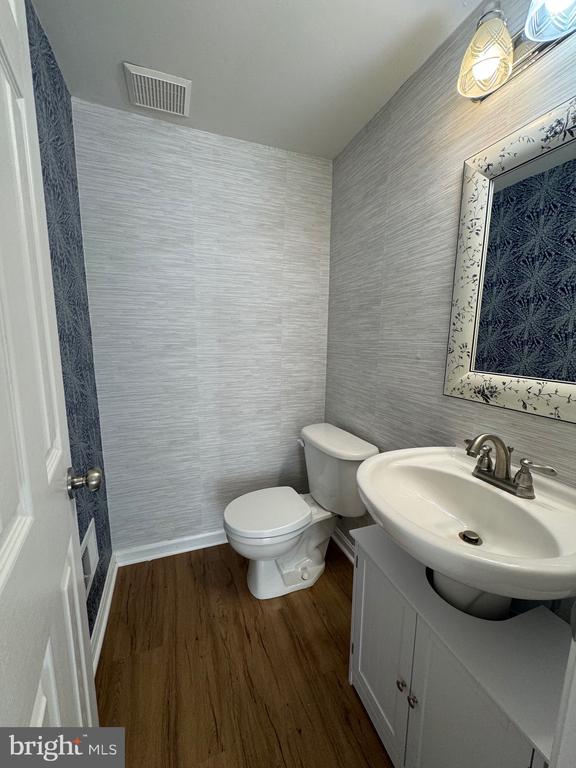 6485 ASHBY GROVE LOOP