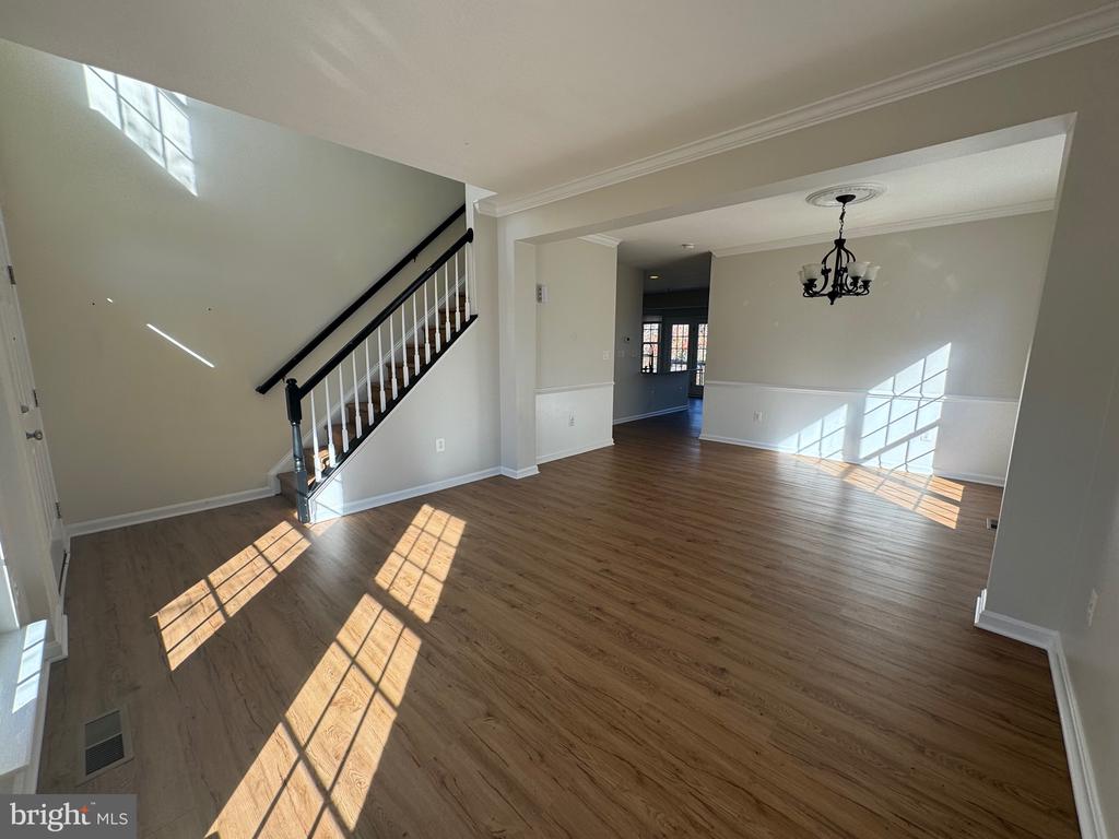 6485 ASHBY GROVE LOOP