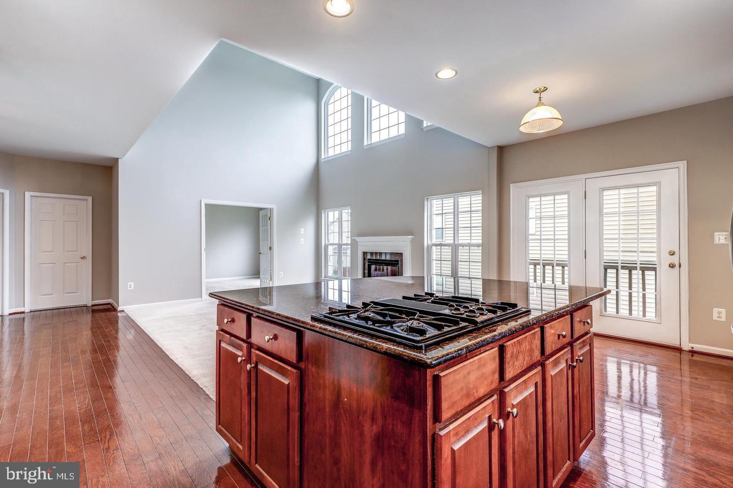 14204 MURPHY TER