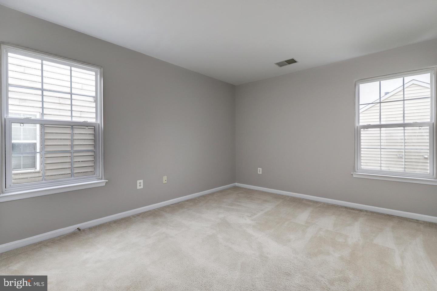 14204 MURPHY TER