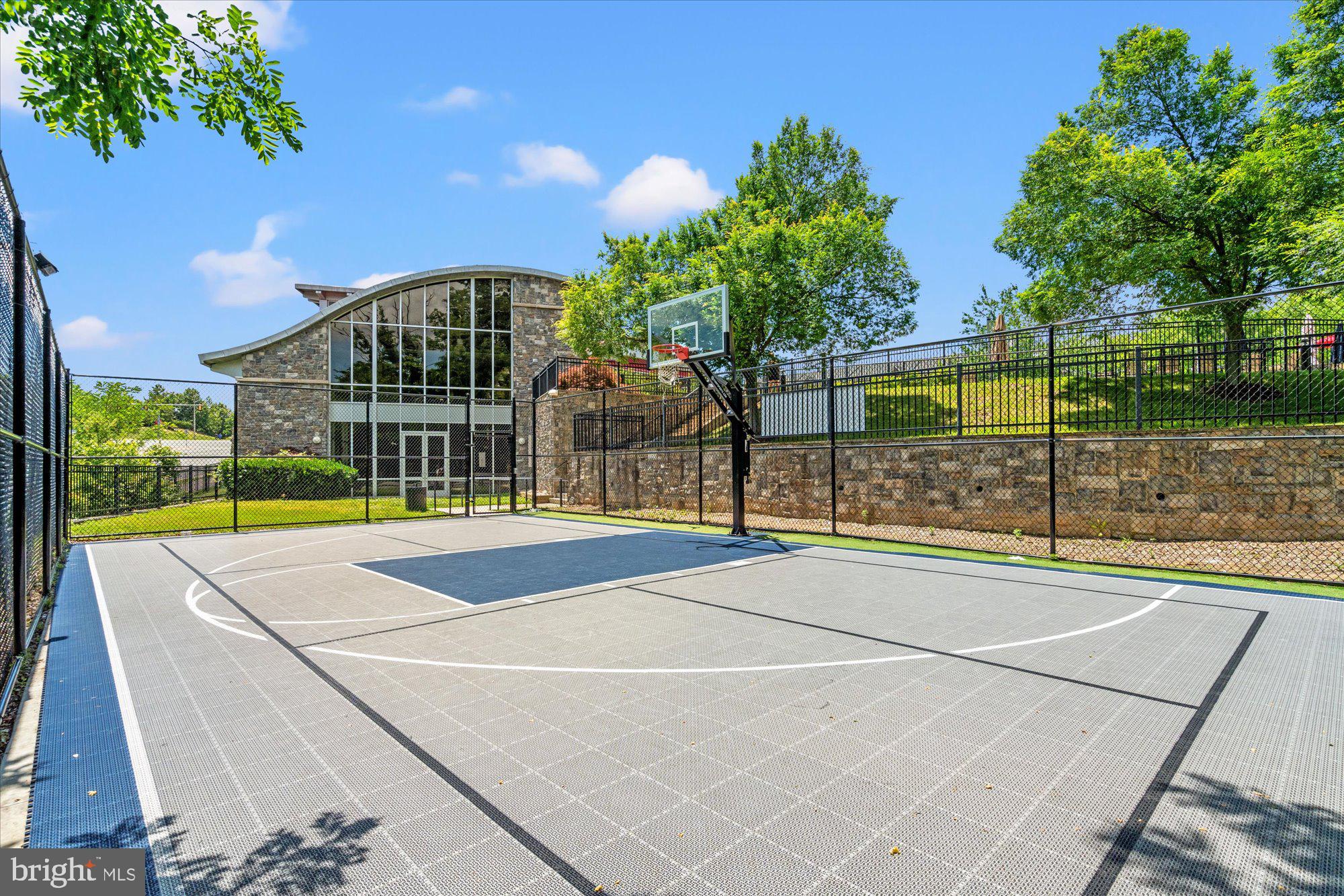 14890 Potomac Branch Dr