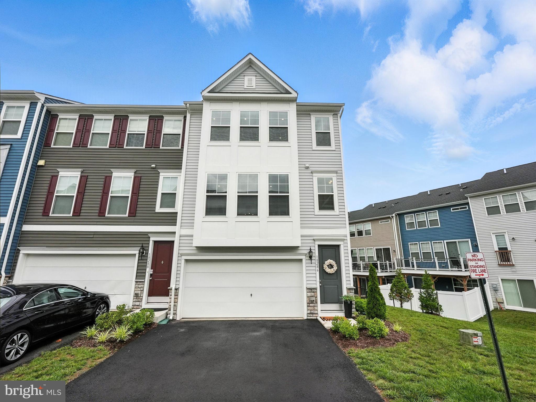 18286 Summit Pointe Dr