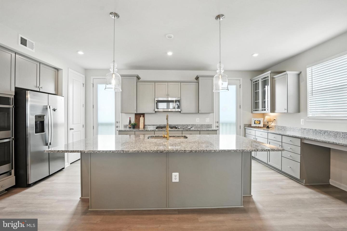 18286 Summit Pointe Dr