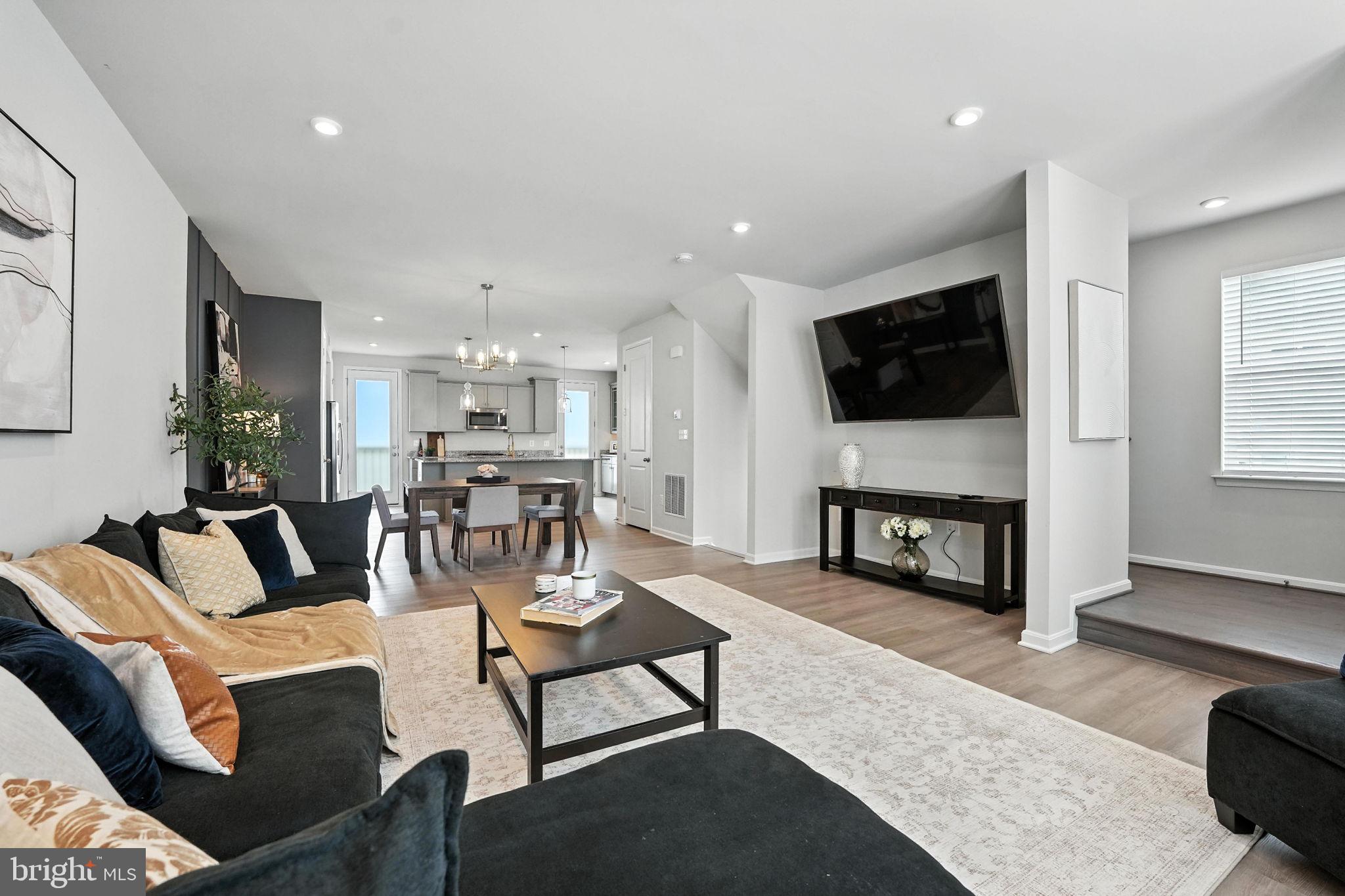 18286 Summit Pointe Dr