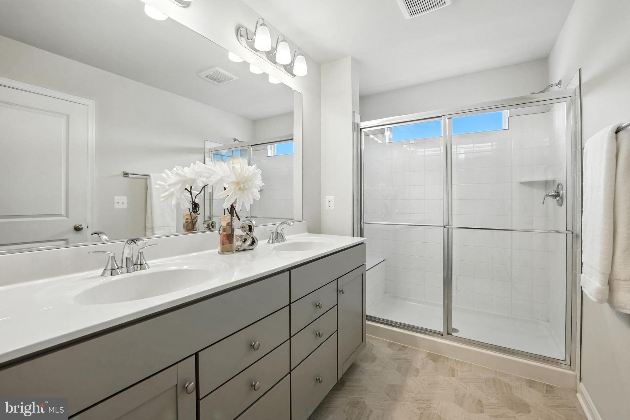 18286 Summit Pointe Dr