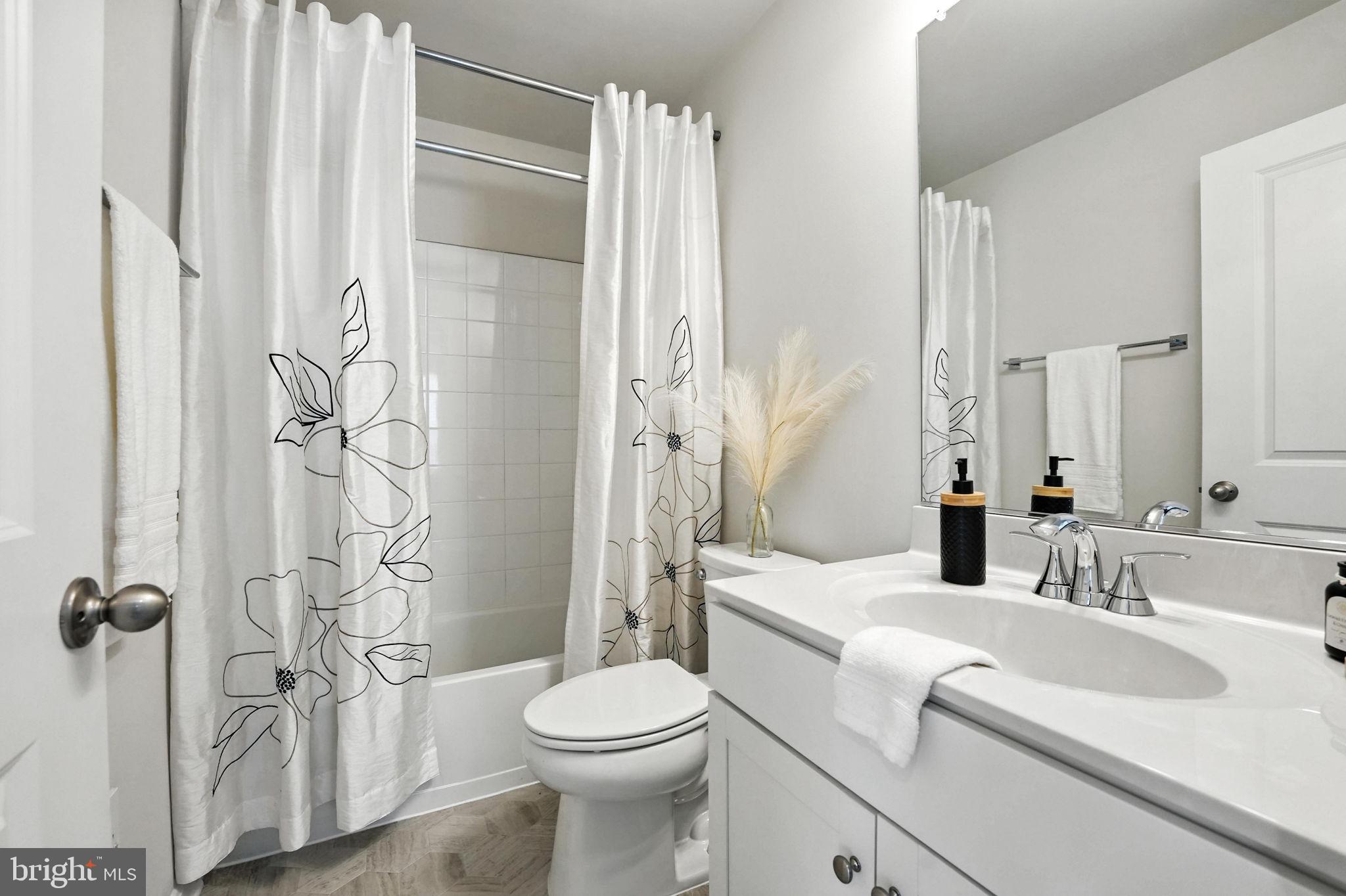 18286 Summit Pointe Dr