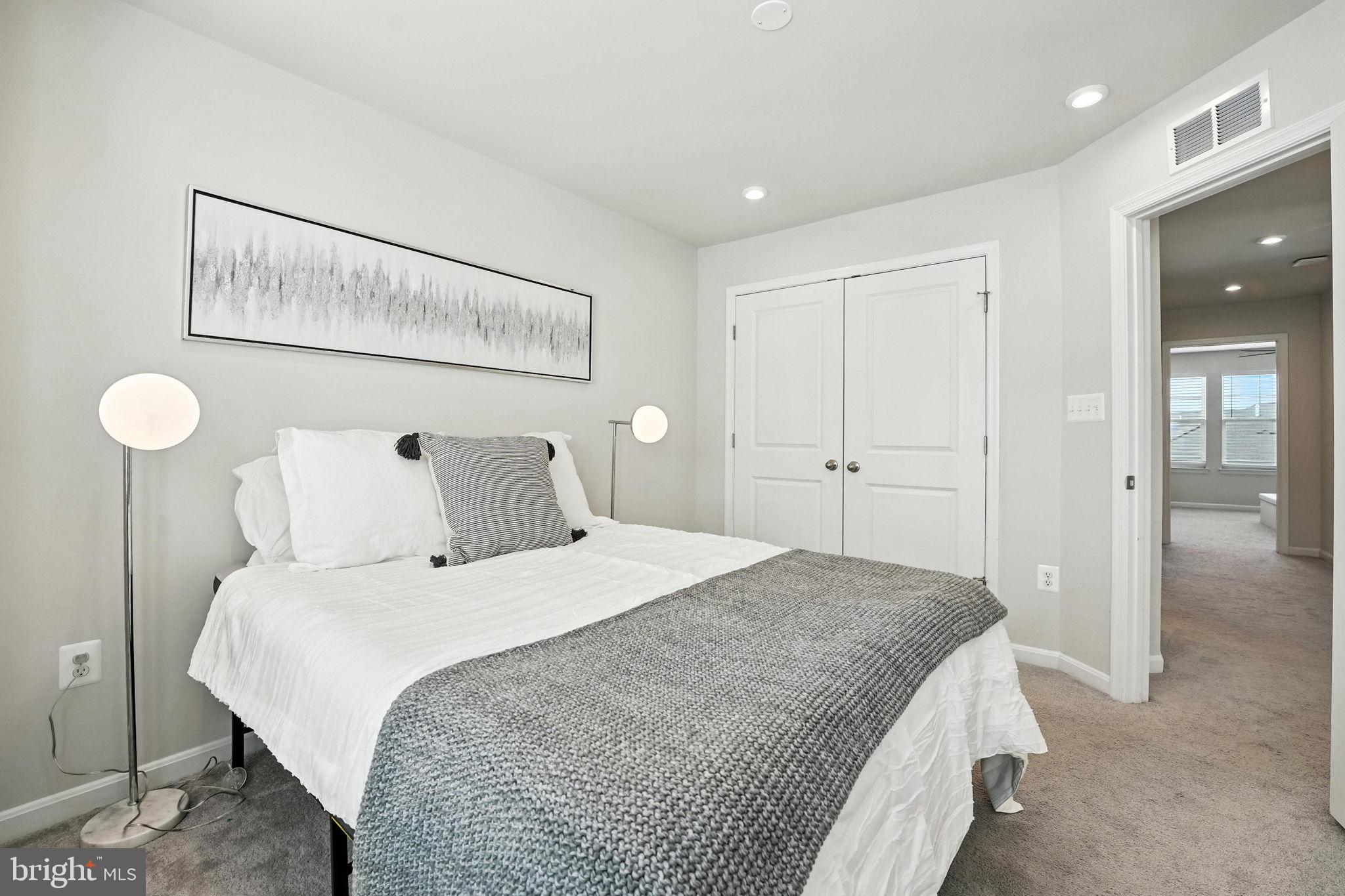 18286 Summit Pointe Dr