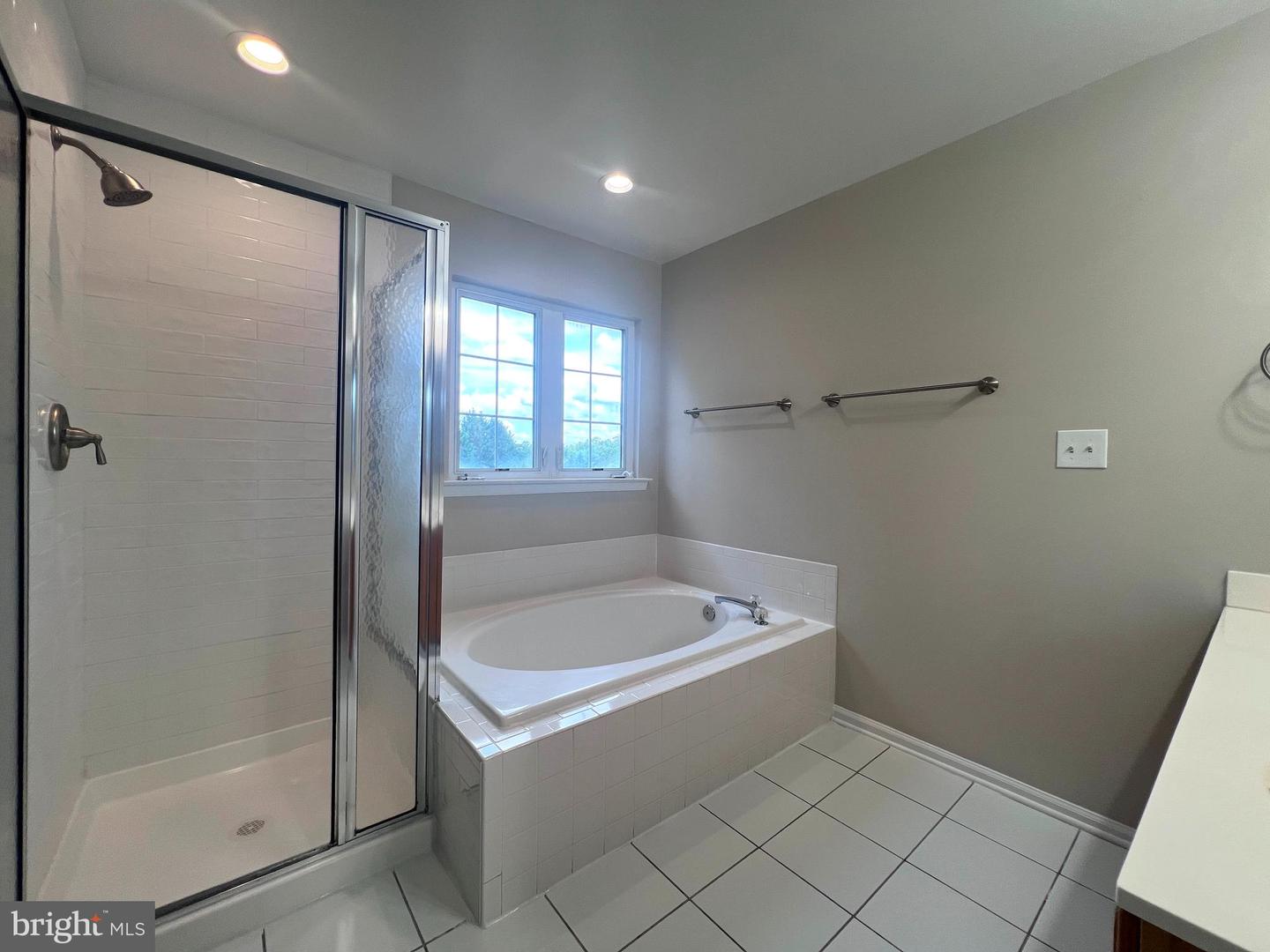 7003 MANAHOAC PL