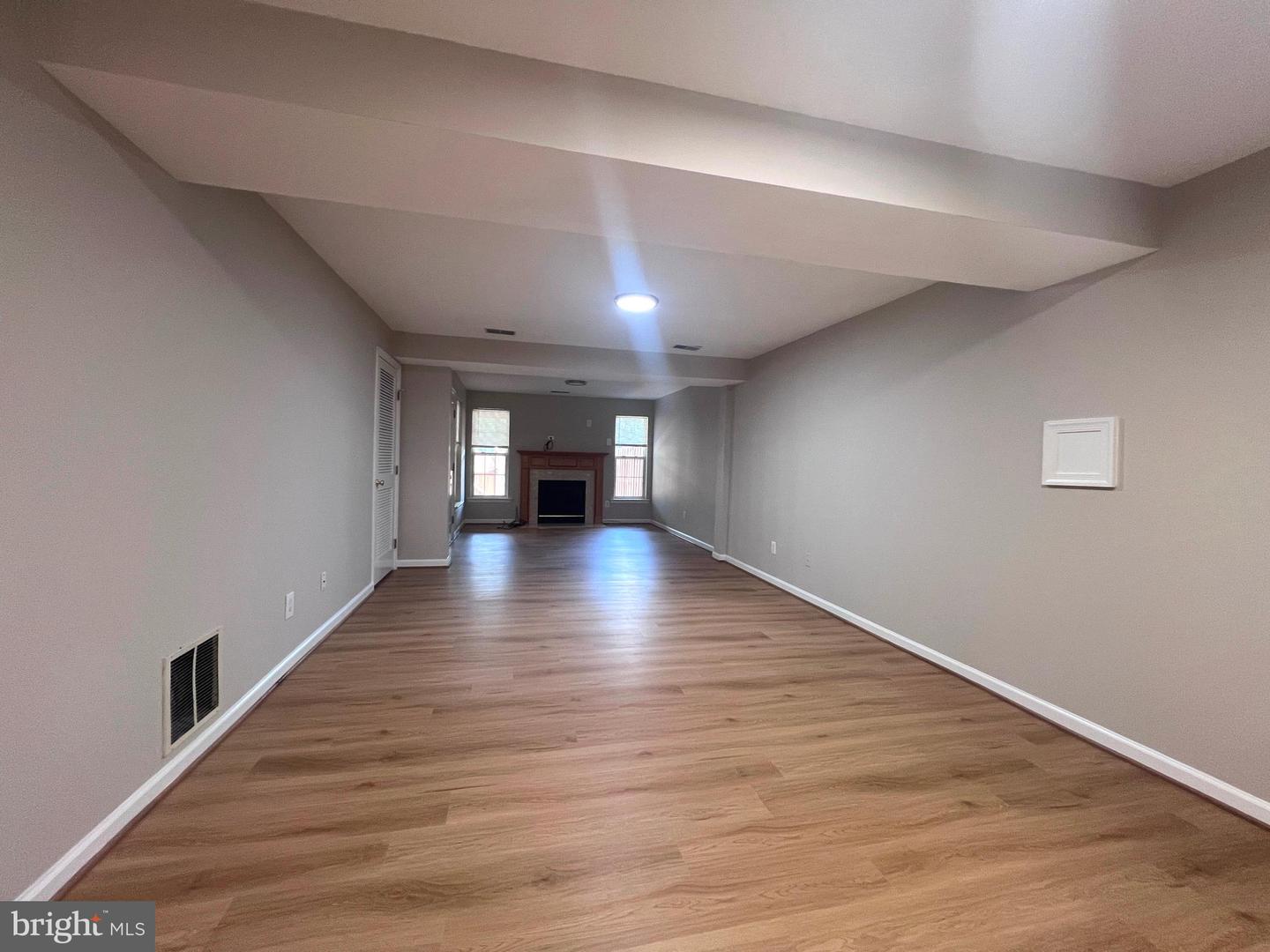 7003 MANAHOAC PL