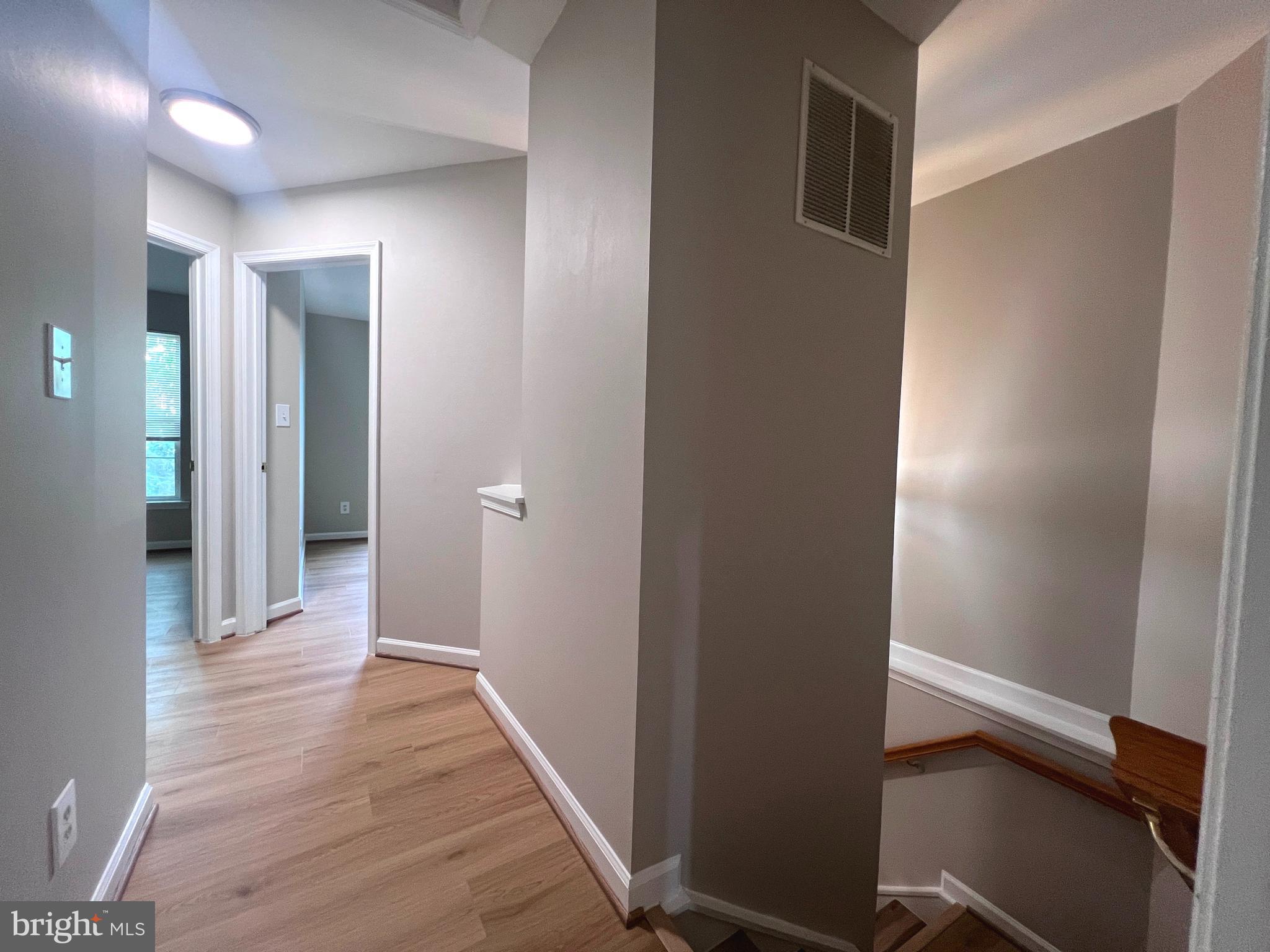 7003 MANAHOAC PL