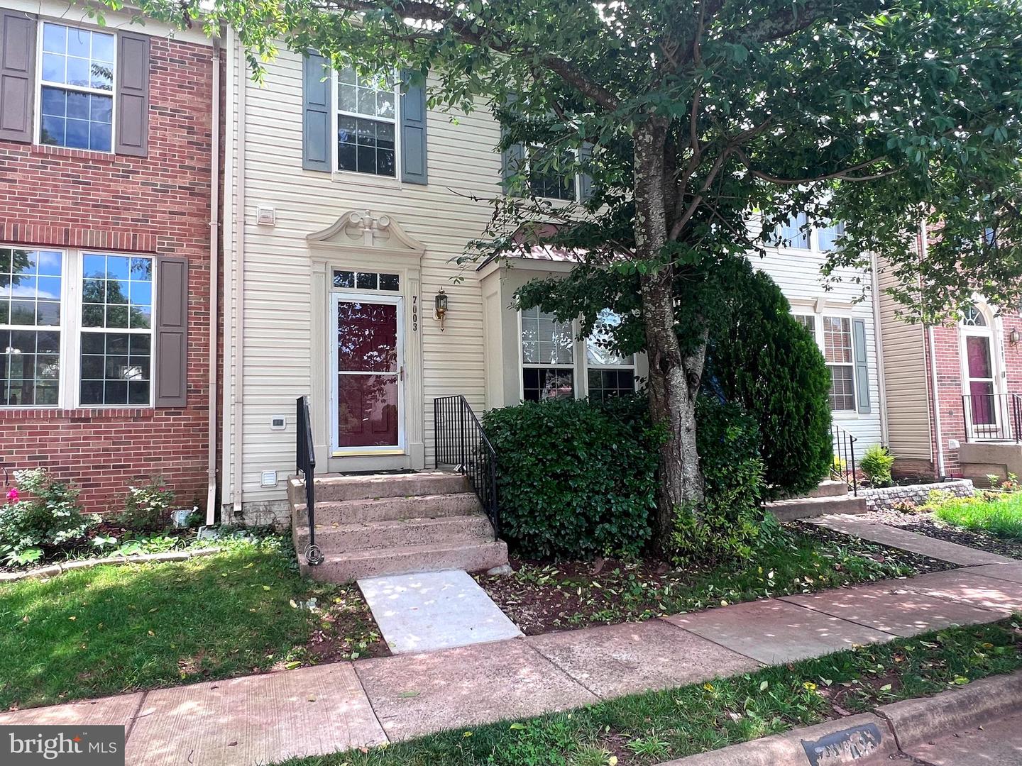 7003 MANAHOAC PL
