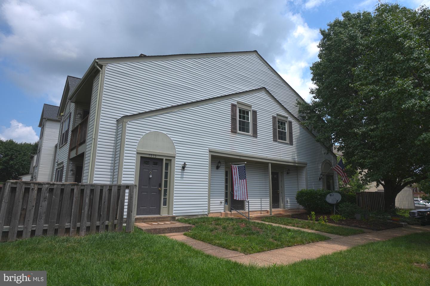 7575 BELLE GRAE DR #13