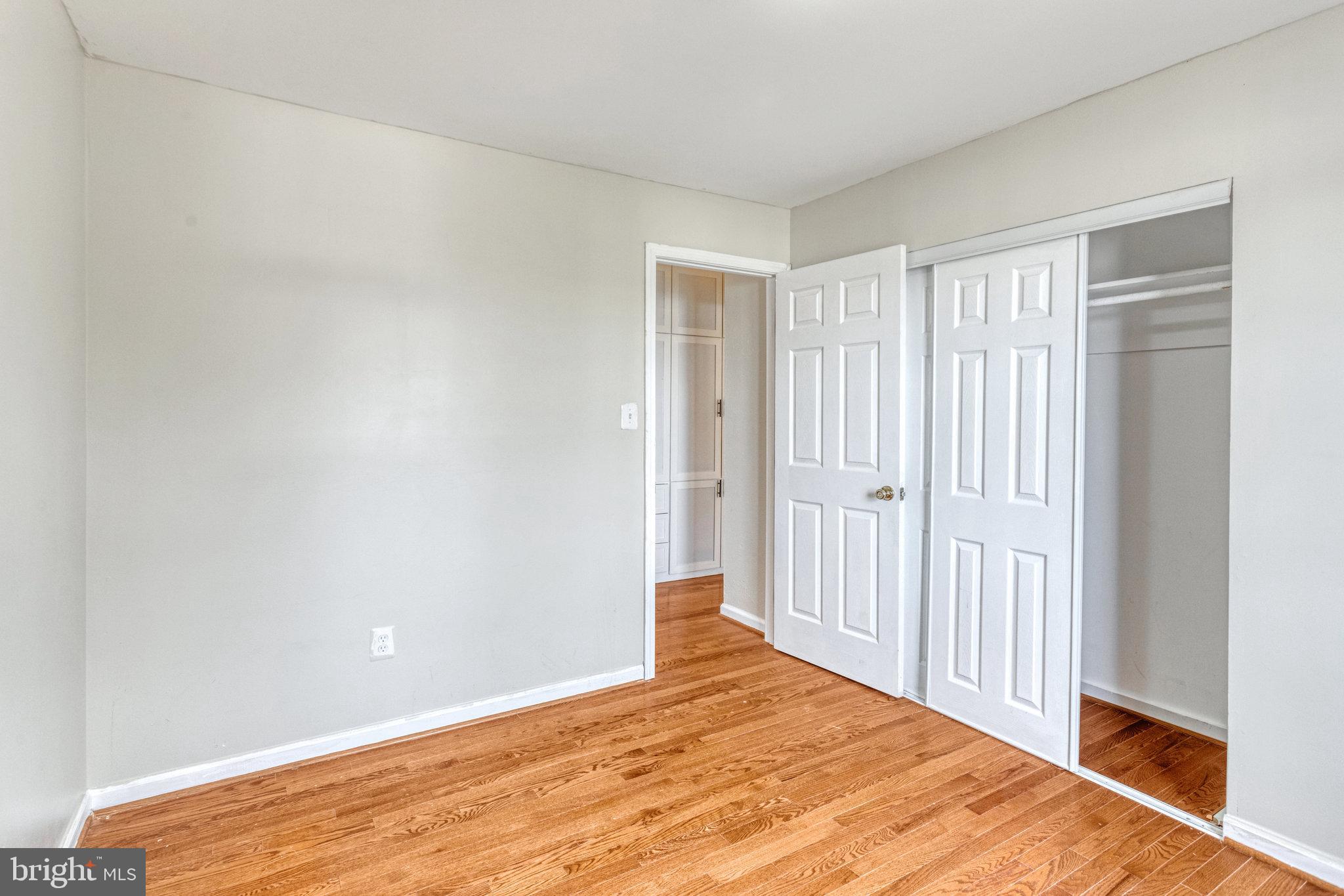 2900 WILLIAMSBURG CT