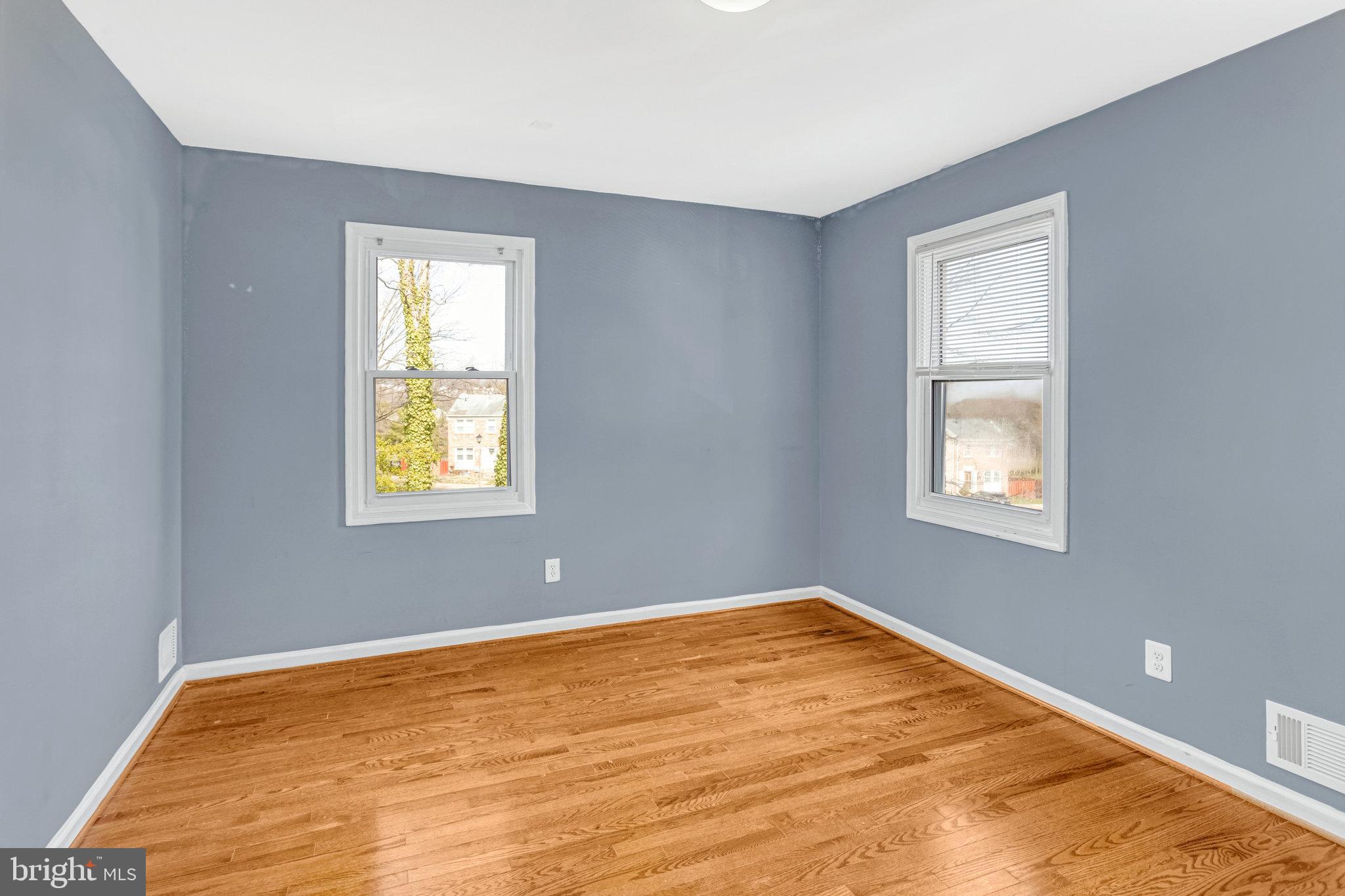 2900 WILLIAMSBURG CT