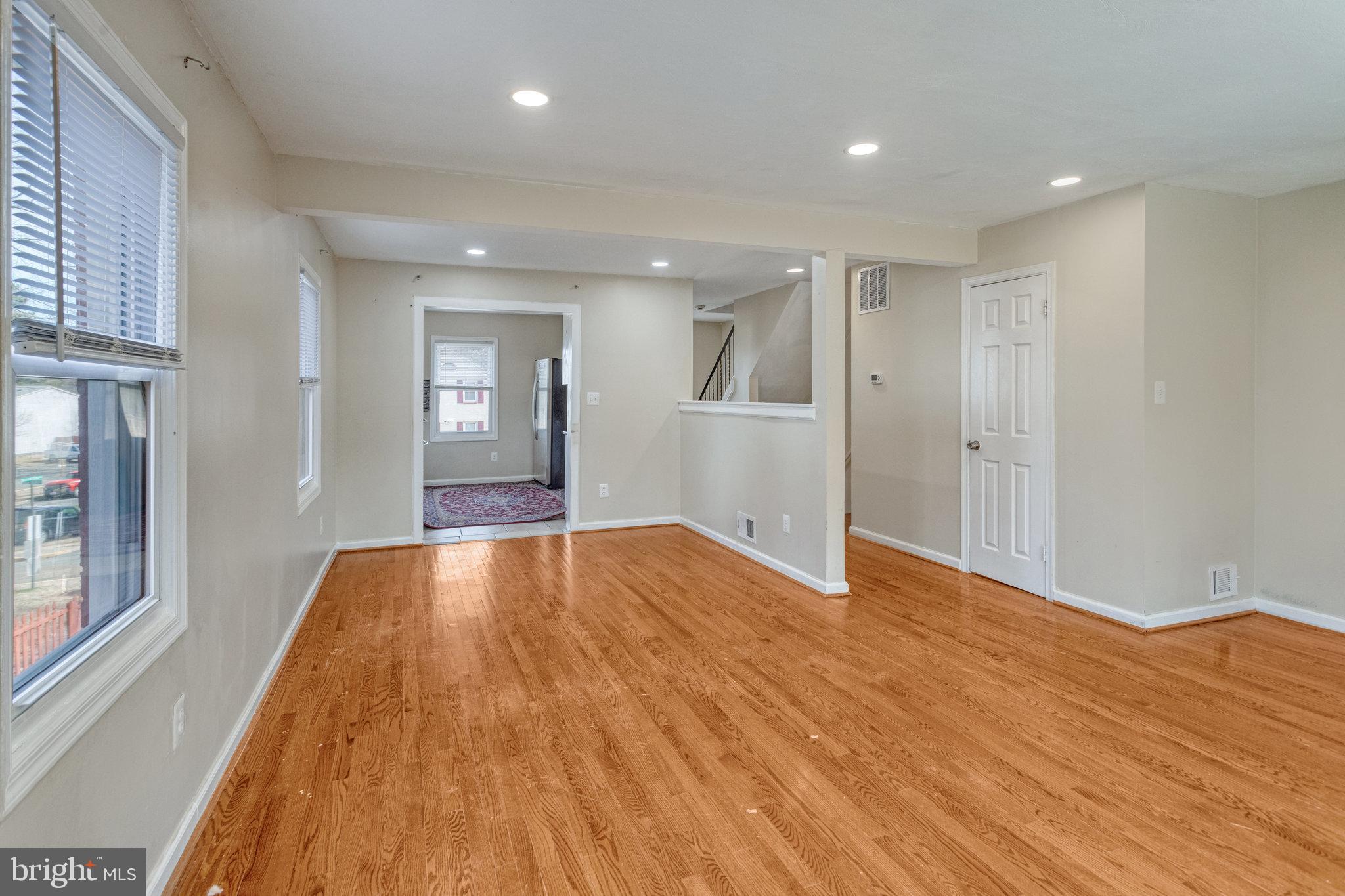2900 WILLIAMSBURG CT