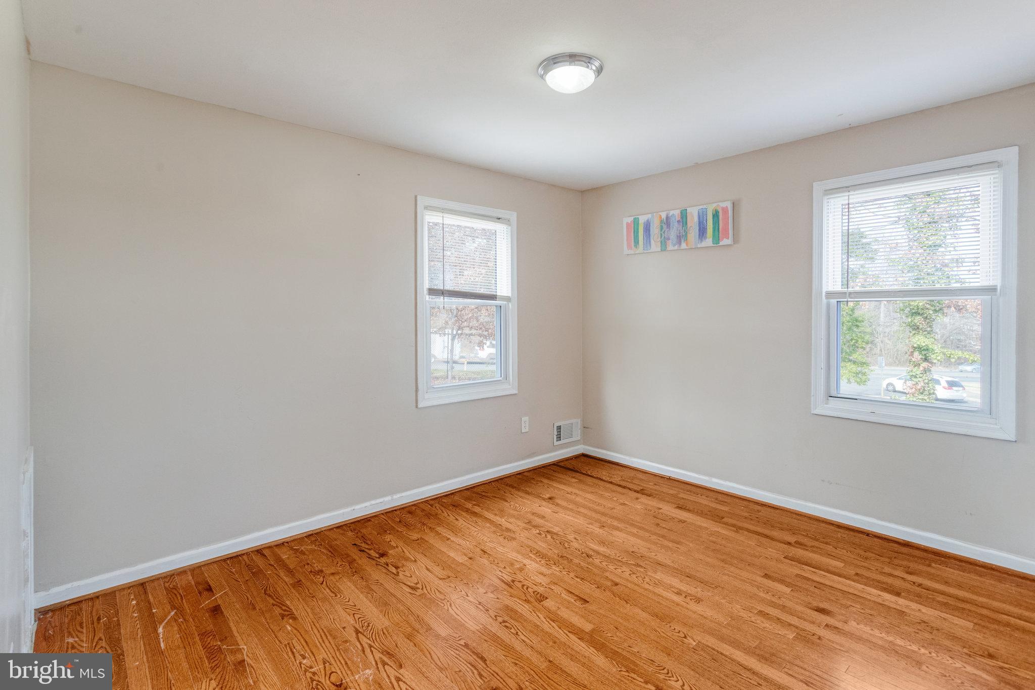 2900 WILLIAMSBURG CT