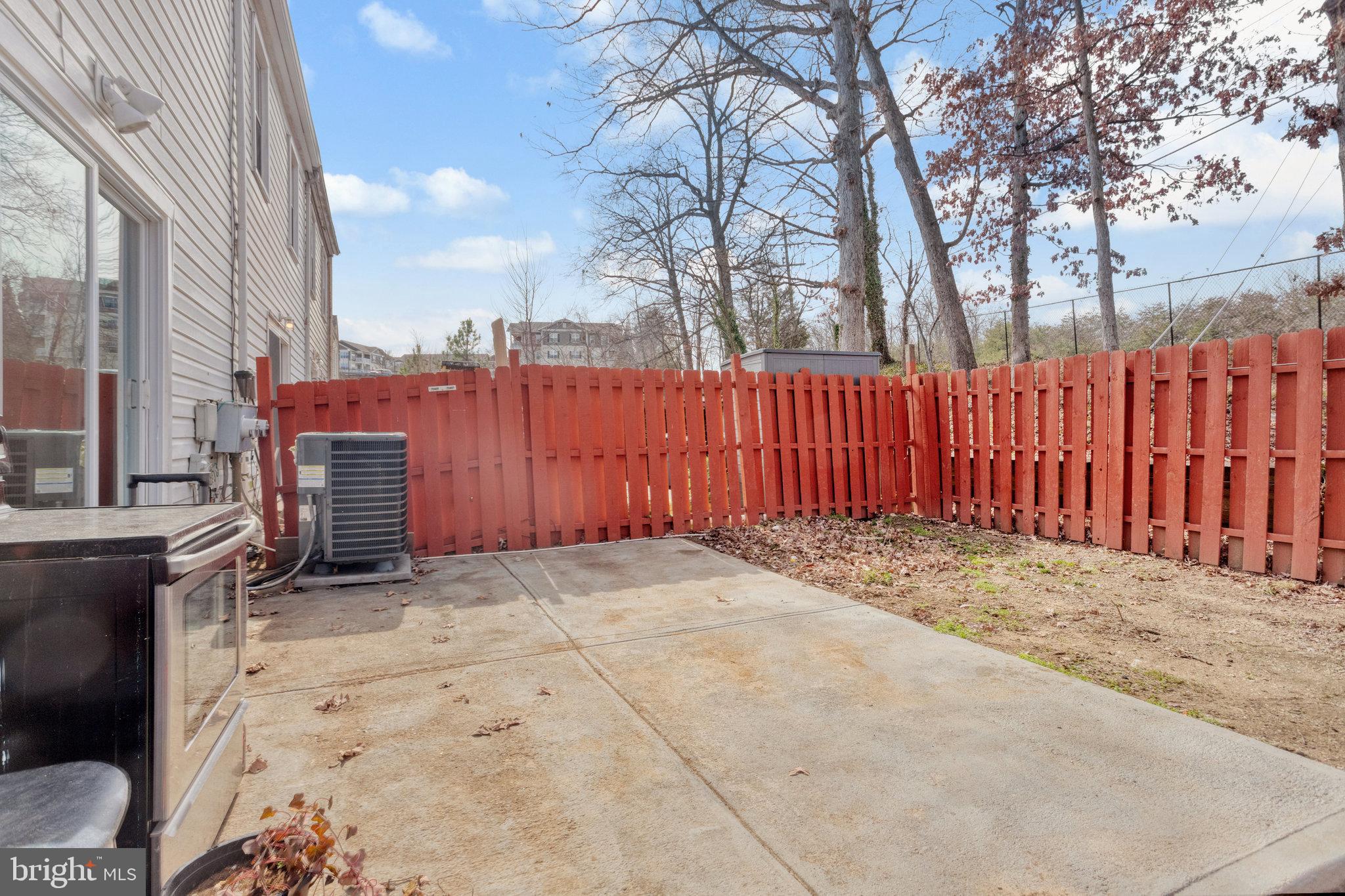 2900 WILLIAMSBURG CT
