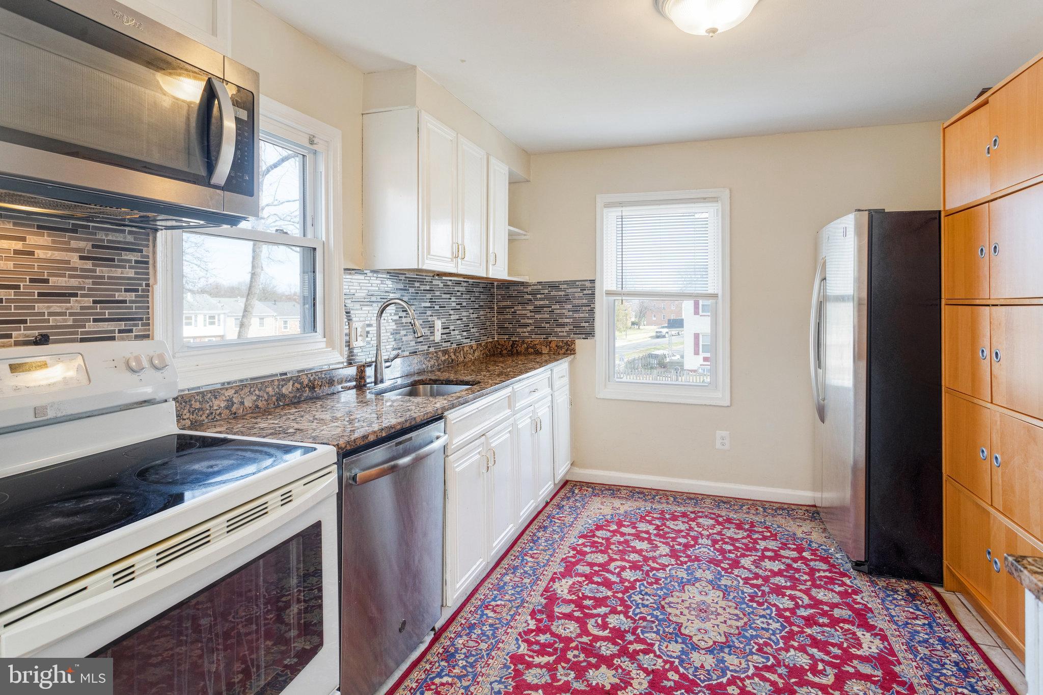 2900 WILLIAMSBURG CT