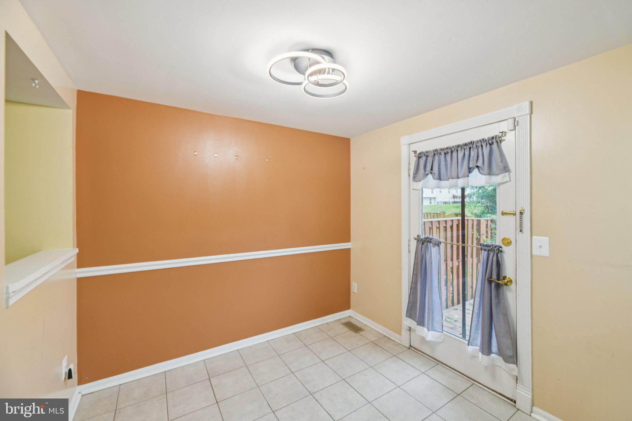 3427 Belleplain Ct