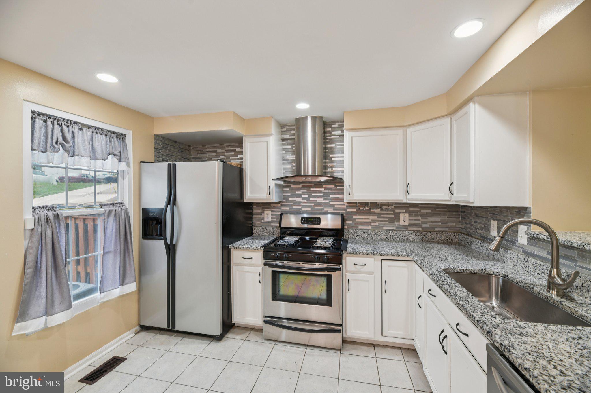 3427 Belleplain Ct