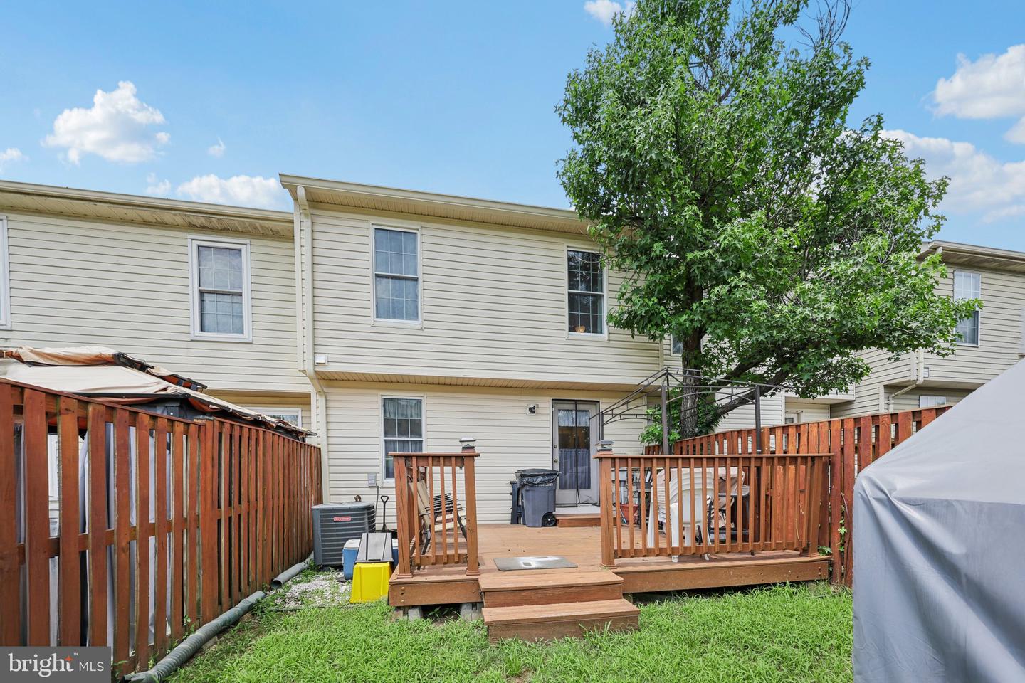 3427 Belleplain Ct
