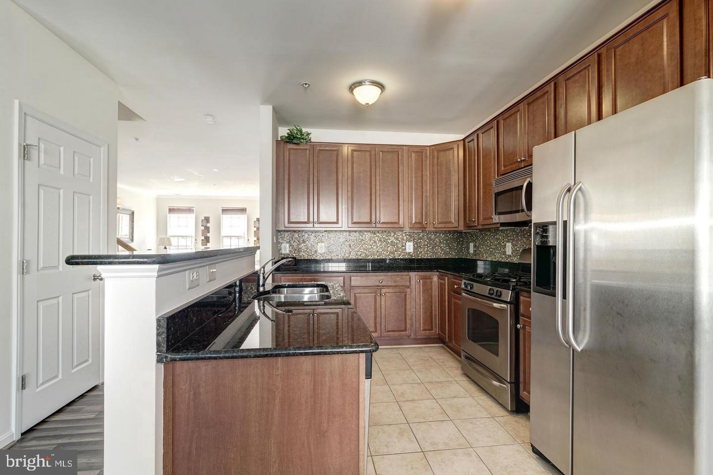 15831 John Diskin Cir #76