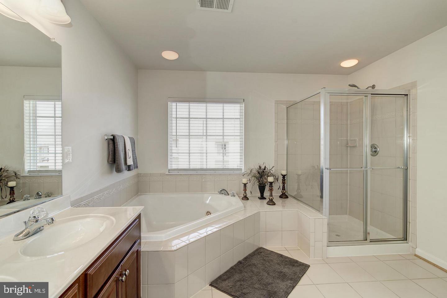 15831 John Diskin Cir #76