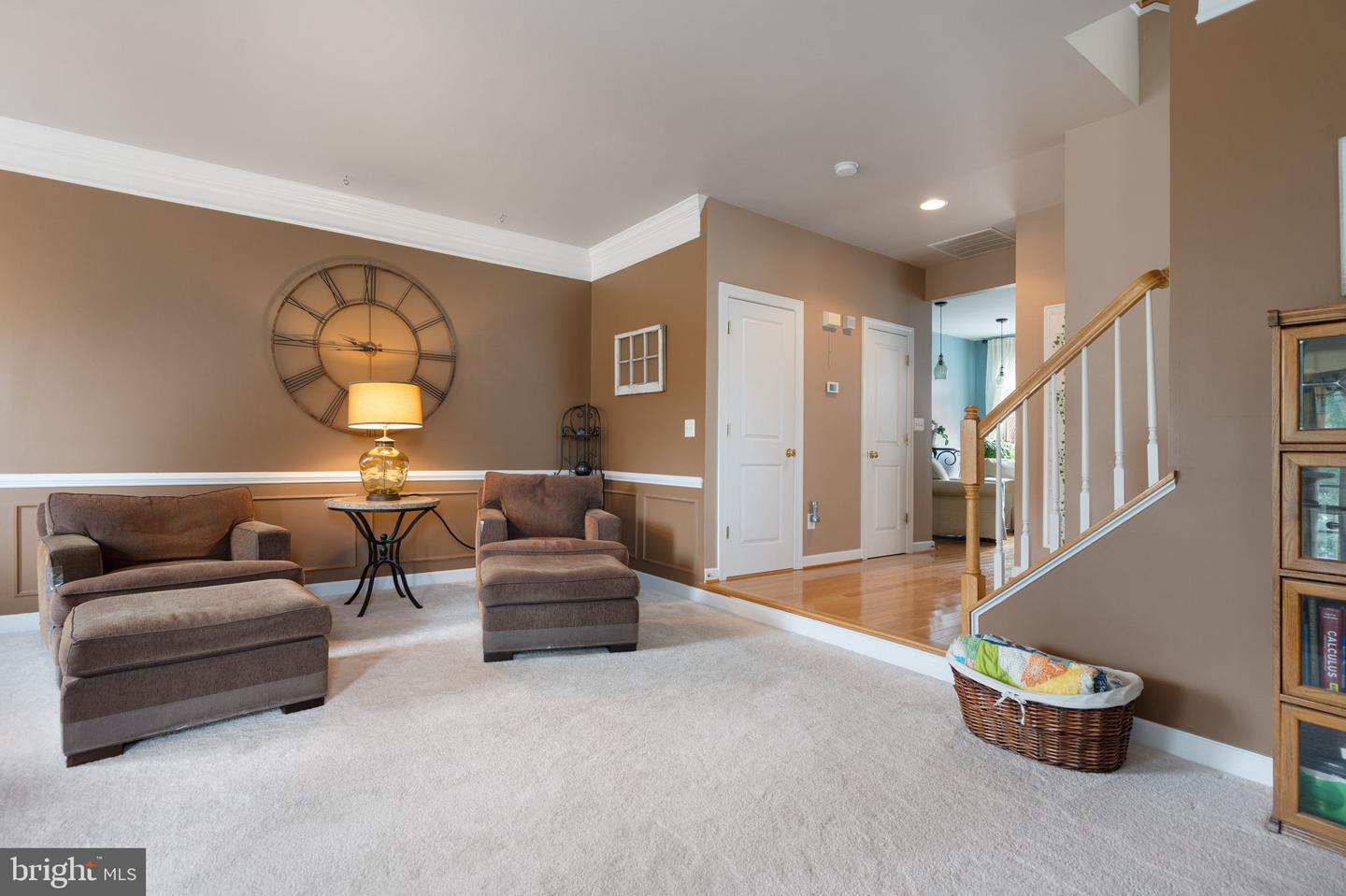 14163 Catbird Dr