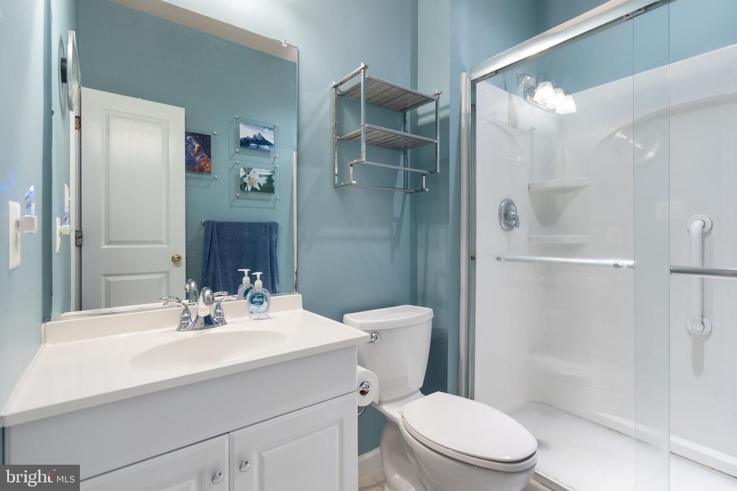 14163 Catbird Dr