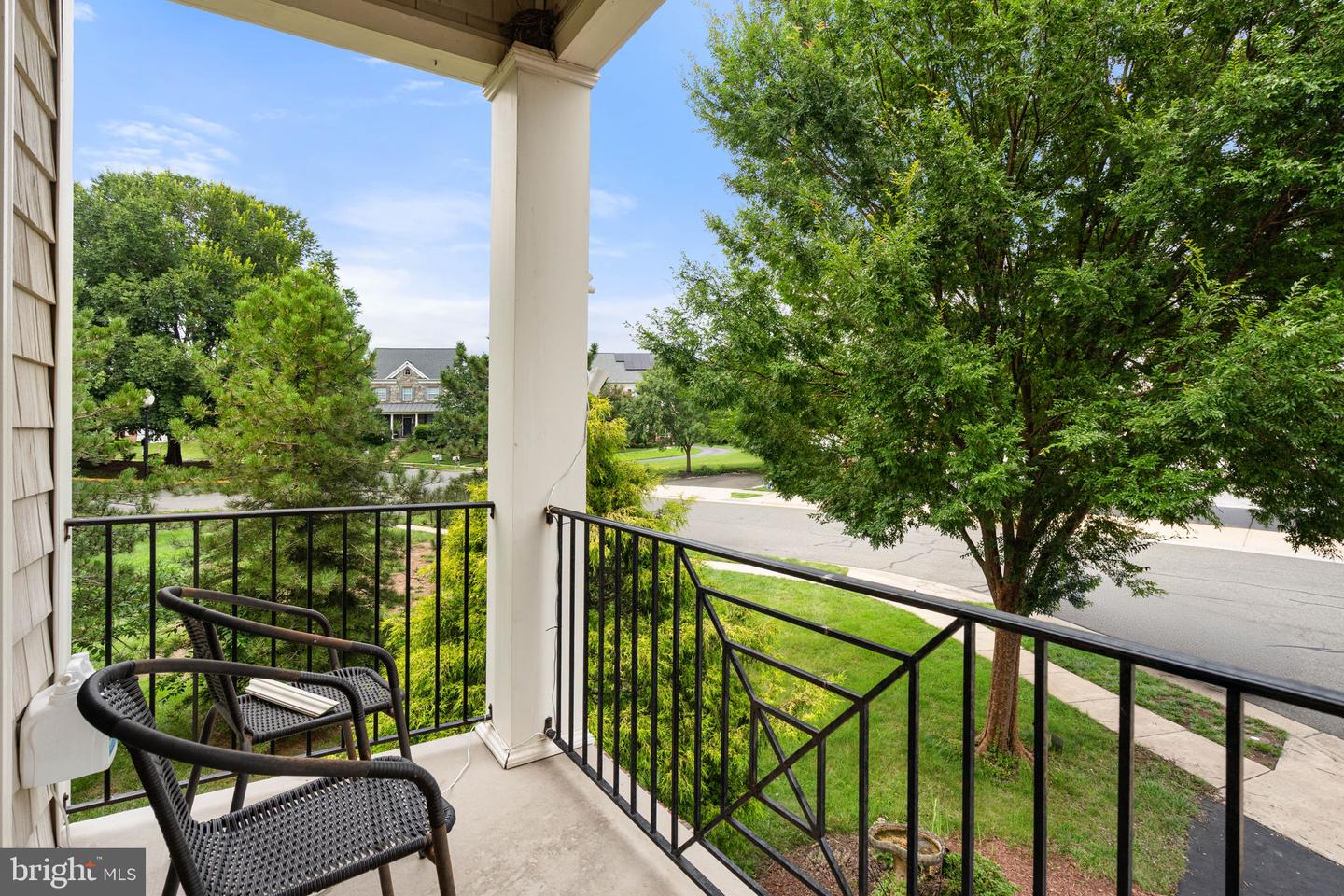 14163 Catbird Dr