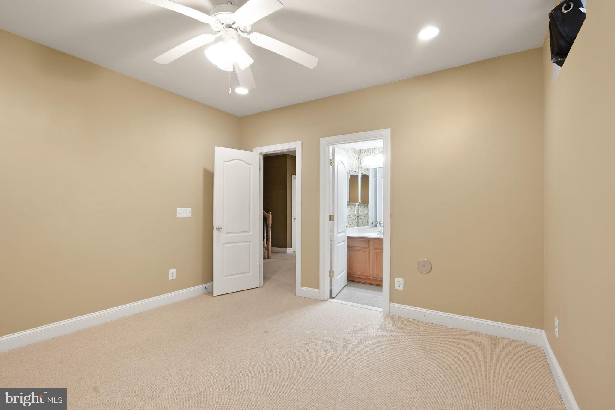 10631 POAGUES BATTERY DR