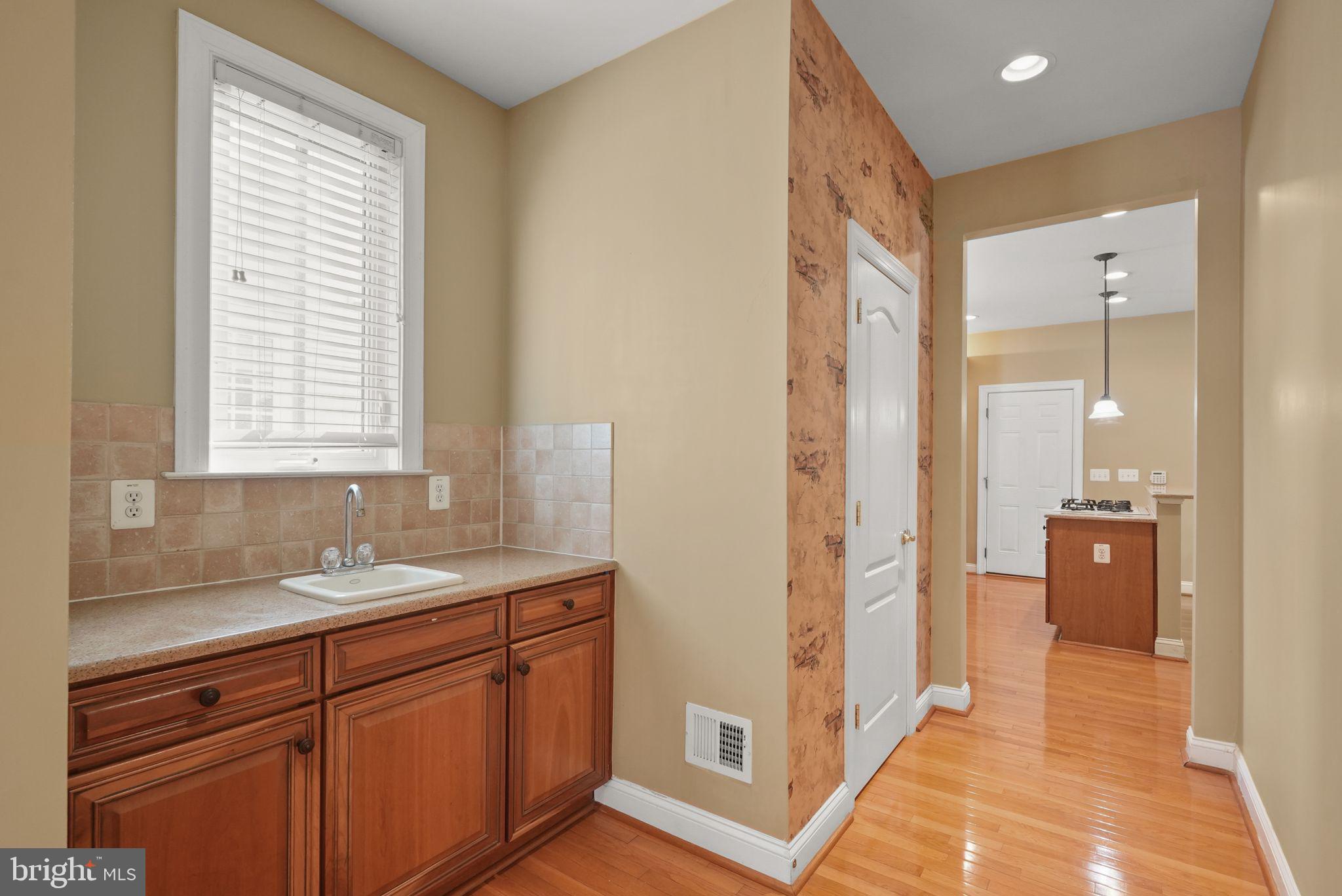 10631 POAGUES BATTERY DR