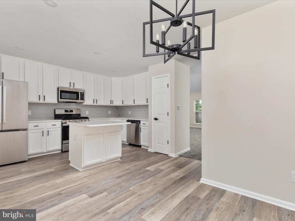 12075 Country Dr