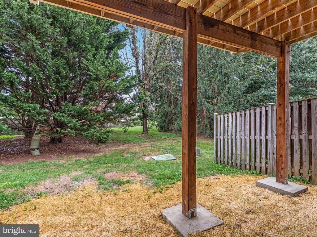 12075 Country Dr