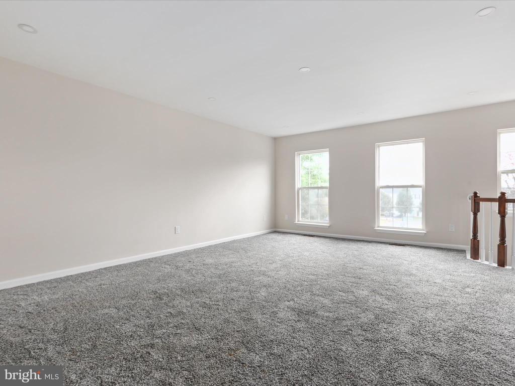 12075 Country Dr