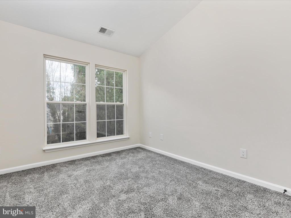 12075 Country Dr