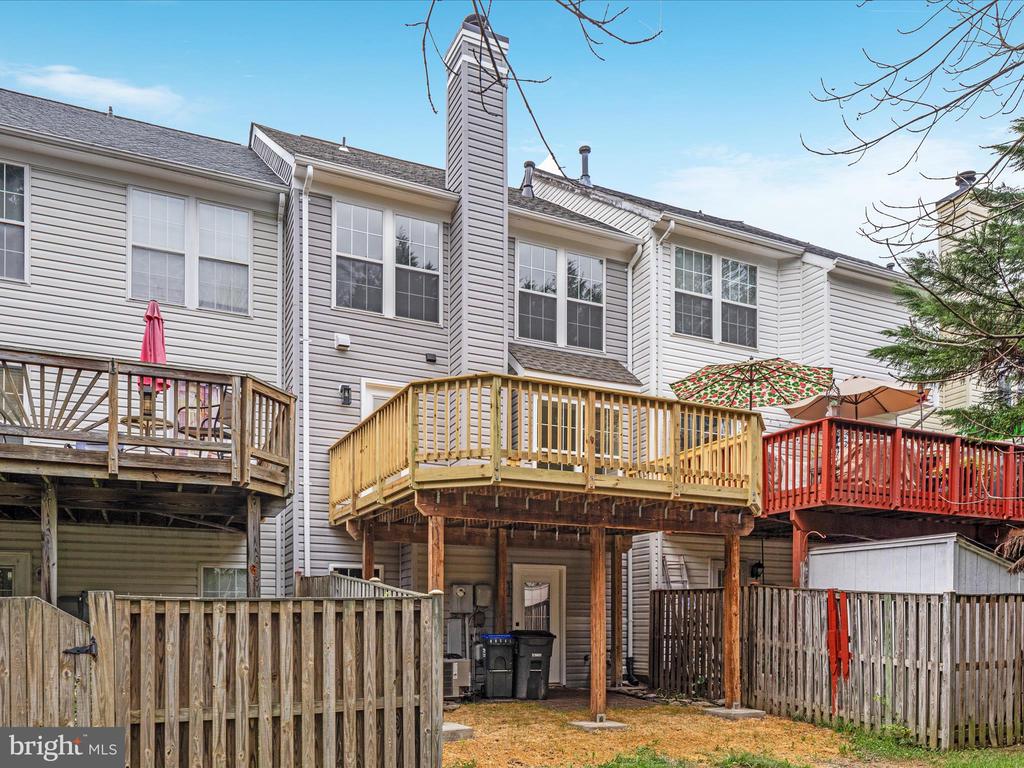 12075 Country Dr