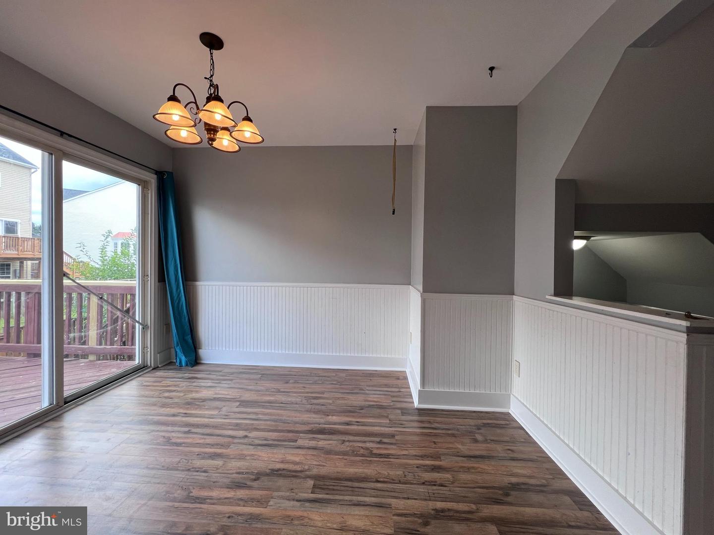 9038 FALCON GLEN CT
