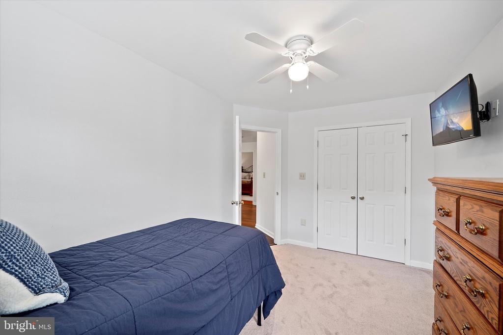 13204 Windy Leaf Ct