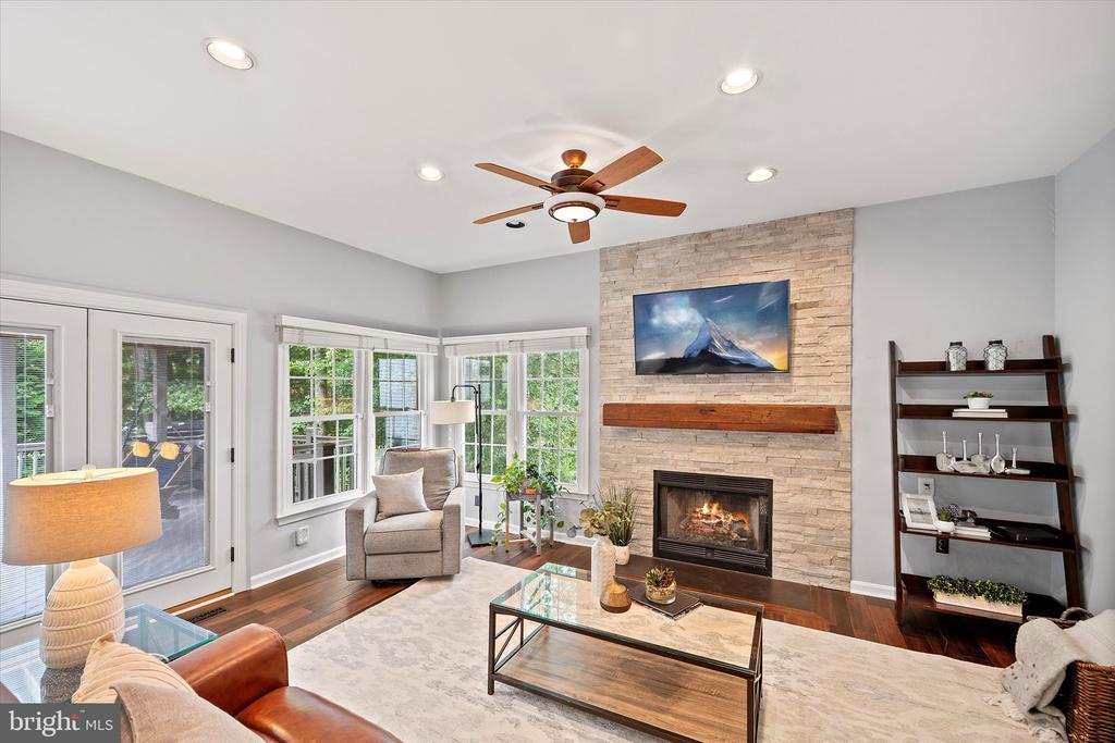 13204 Windy Leaf Ct