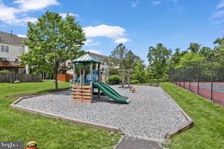 9757 CHESHIRE RIDGE CIR