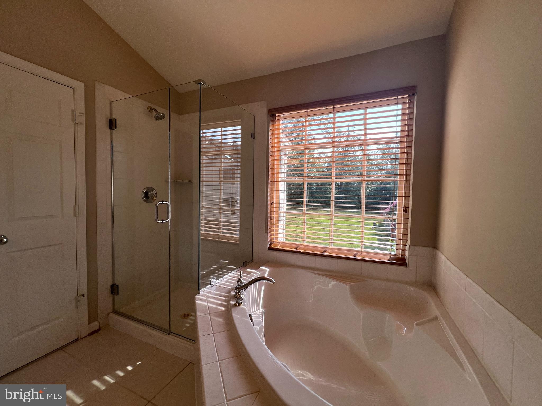 9757 CHESHIRE RIDGE CIR