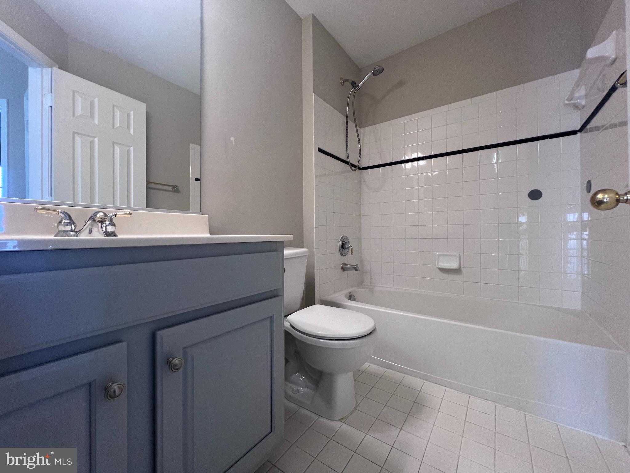 9757 CHESHIRE RIDGE CIR