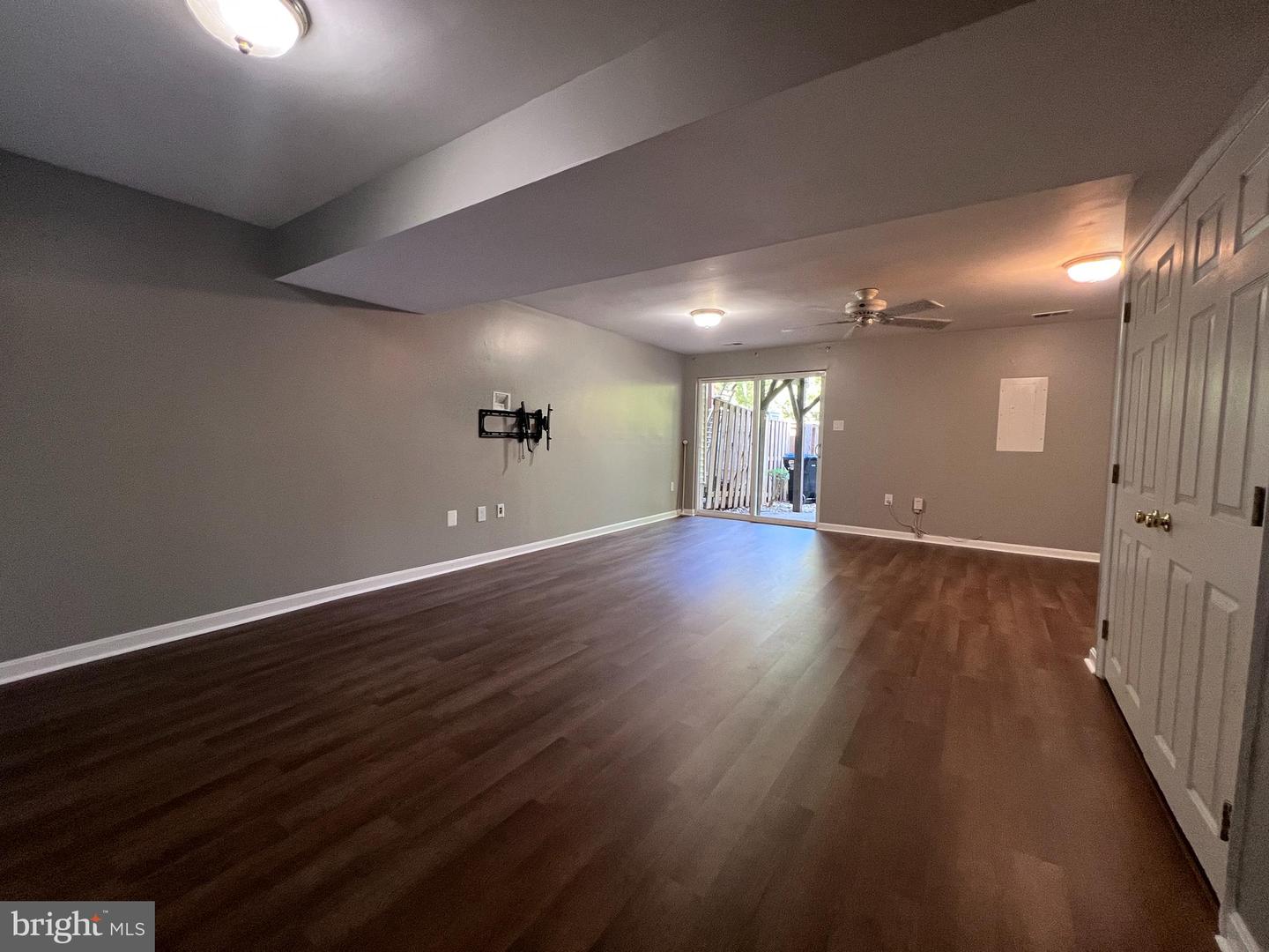 6722 EMMANUEL CT