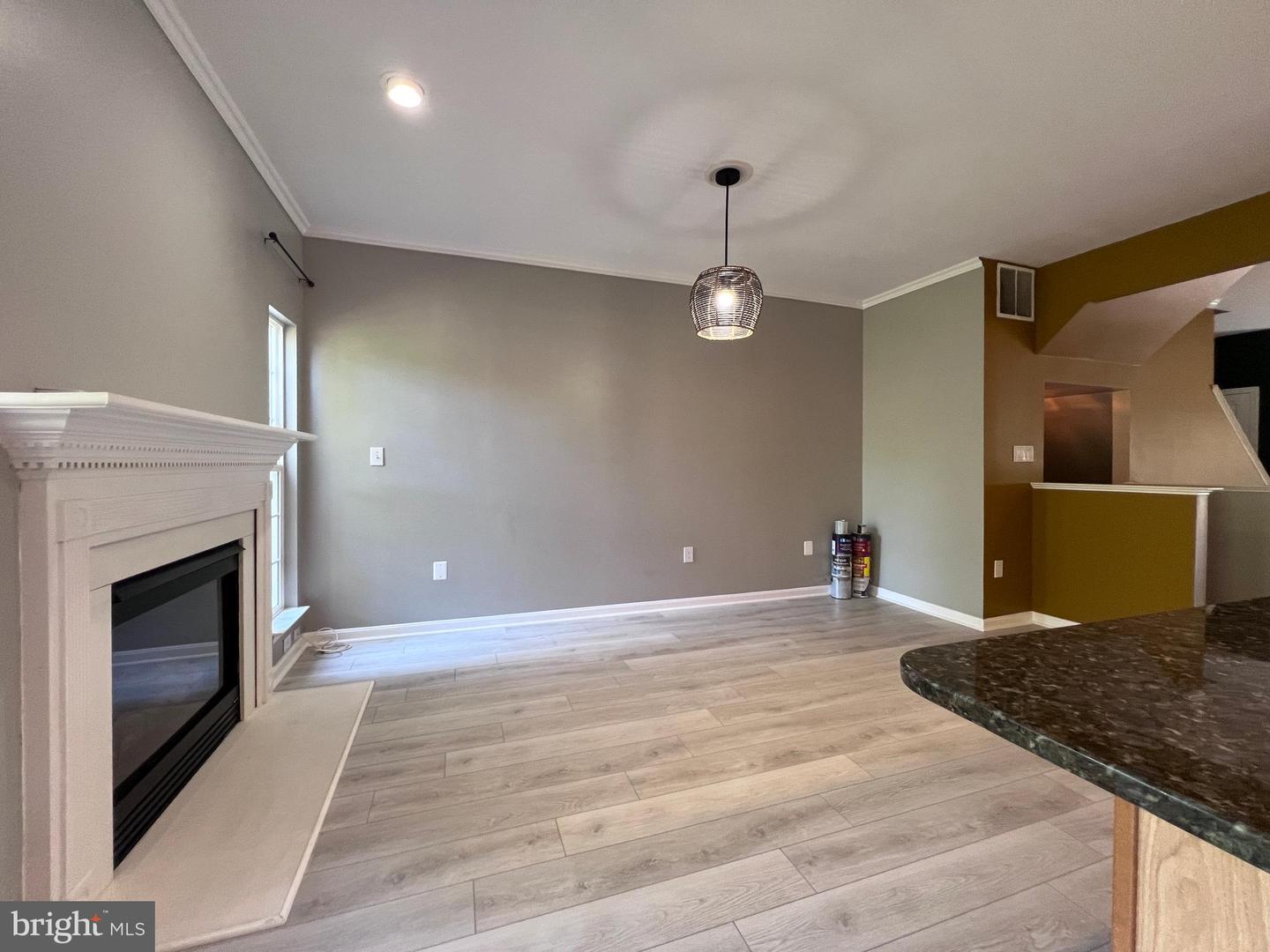 6722 EMMANUEL CT