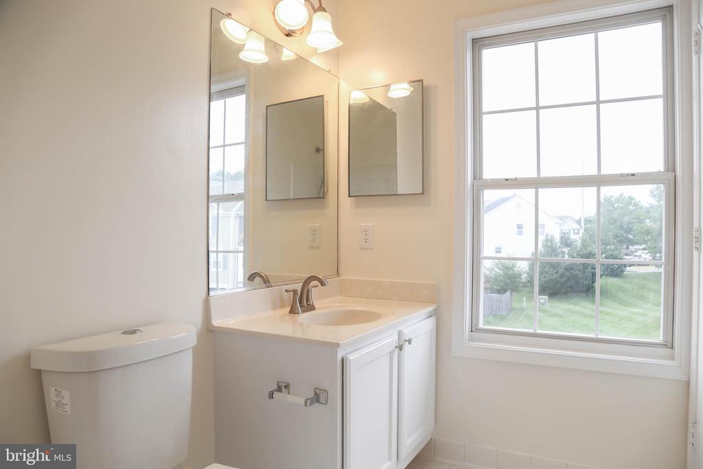 8461 TACKHOUSE LOOP