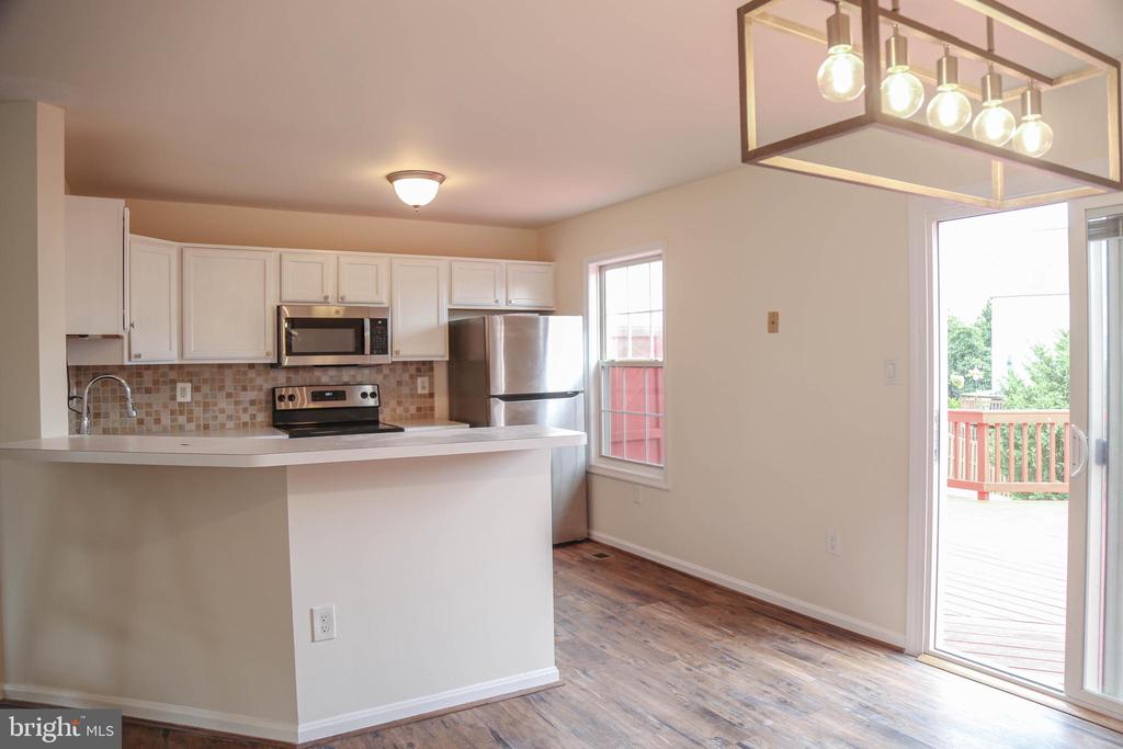 8461 TACKHOUSE LOOP